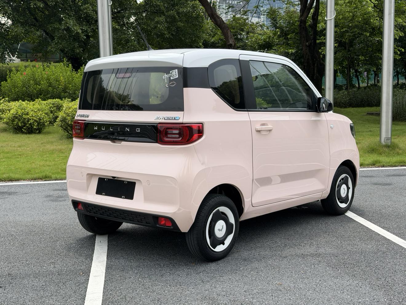 Wuling Mini EV 2021 thumb 4