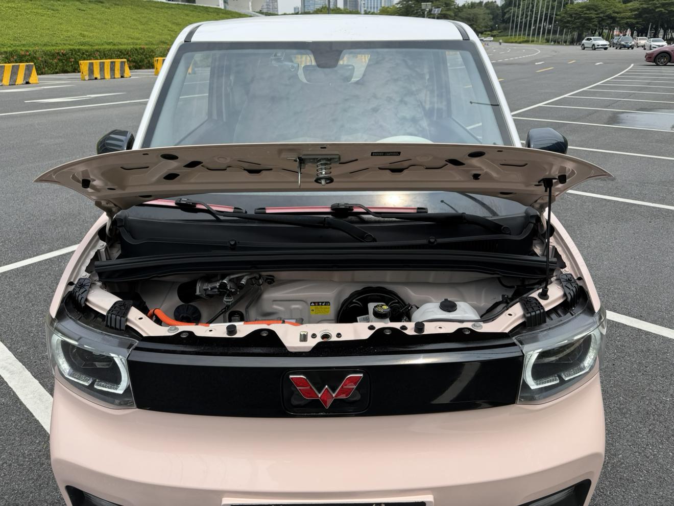 Wuling Mini EV 2021 thumb 6
