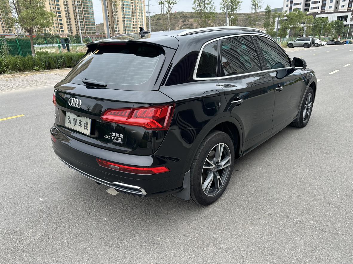 Audi Q5 2018 thumb 5