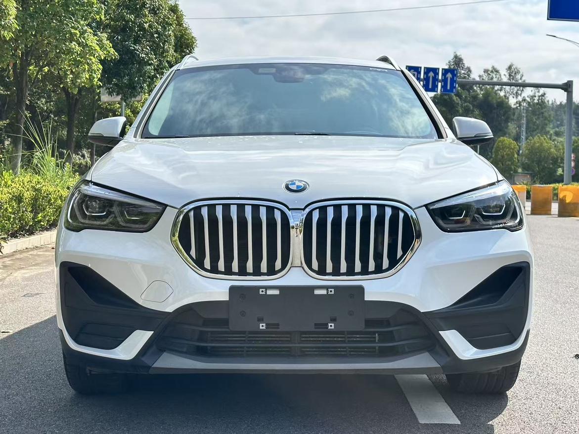 BMW X1 2022 thumb 12