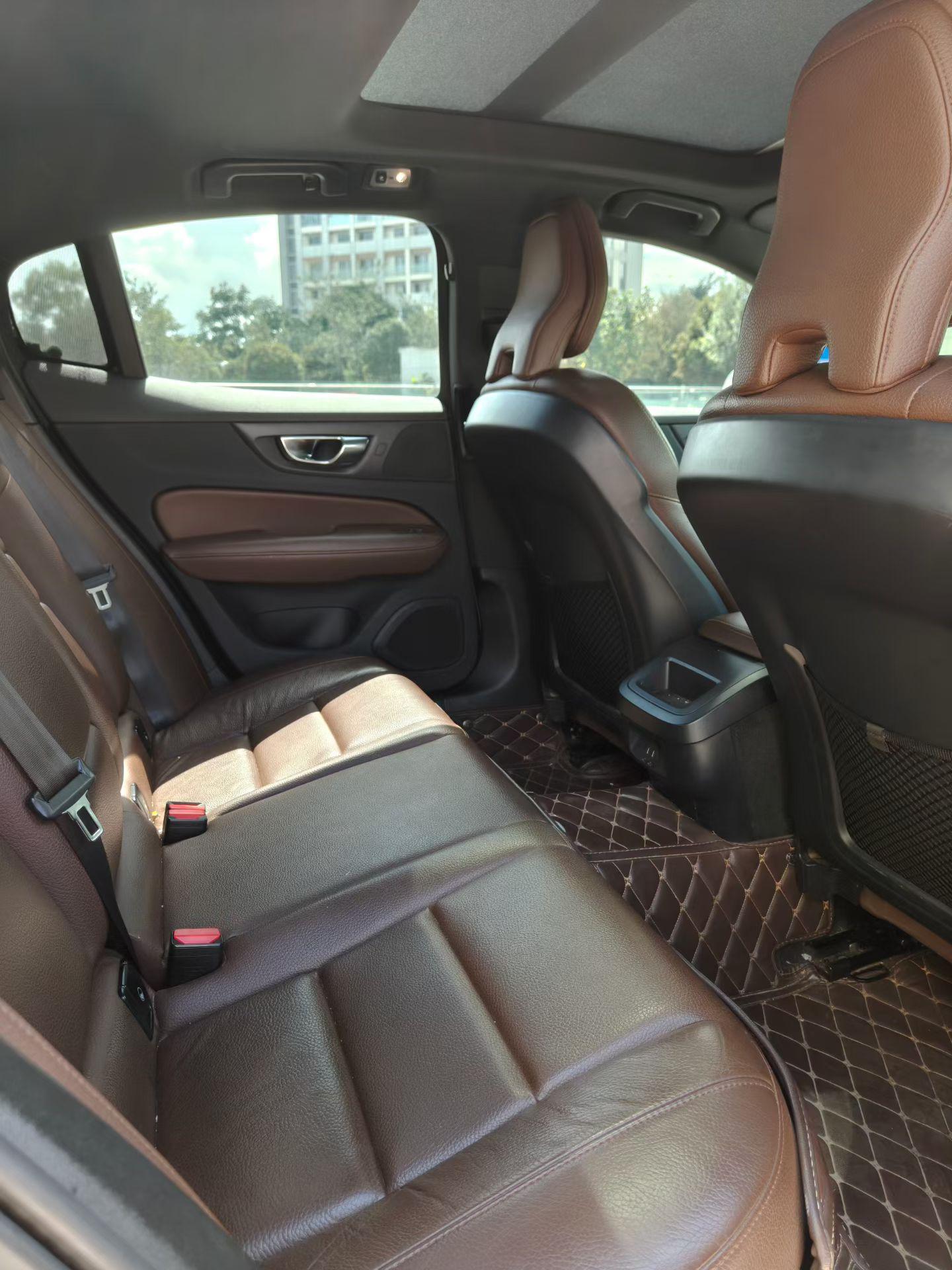 Volvo S60 2020 thumb 5