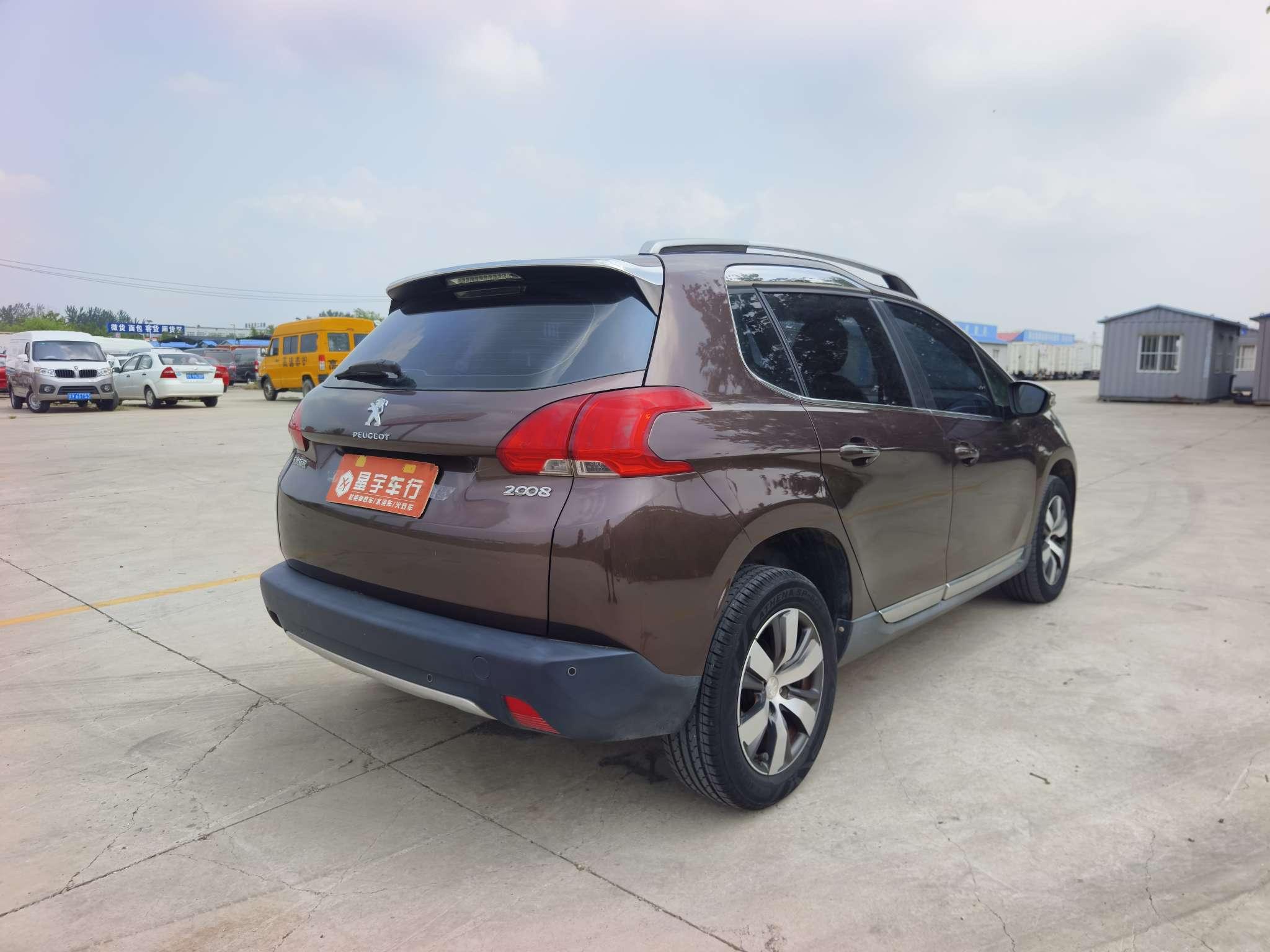 Peugeot 2008 2014 thumb 5