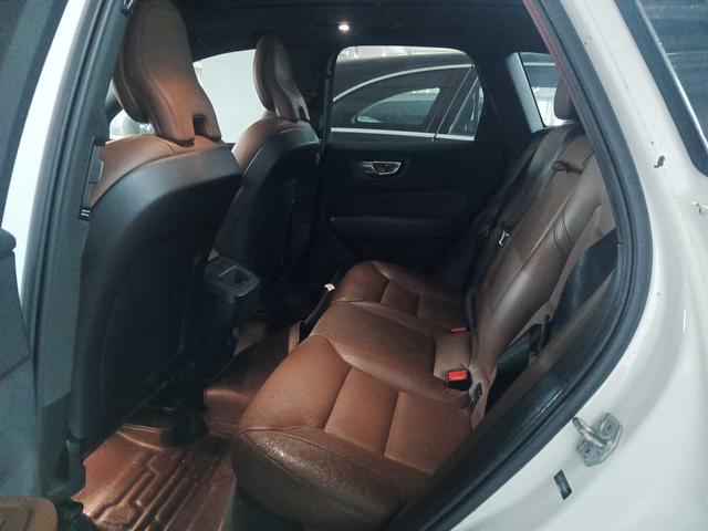 Volvo XC60 2022 thumb 5