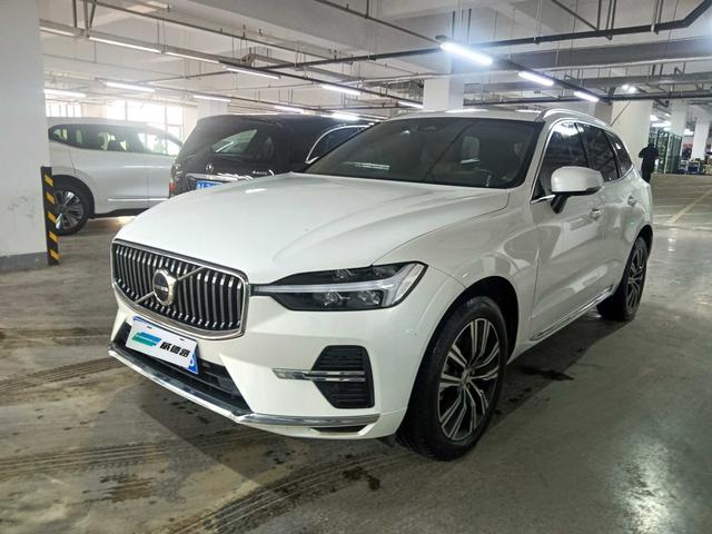 Volvo XC60 2022 thumb 8