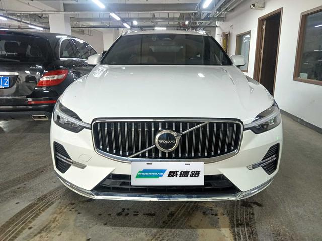Volvo XC60 2022 thumb 9