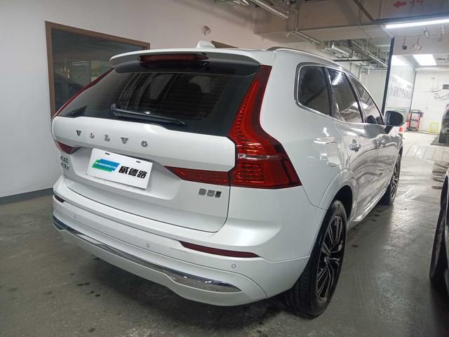 Volvo XC60 2022 thumb 12