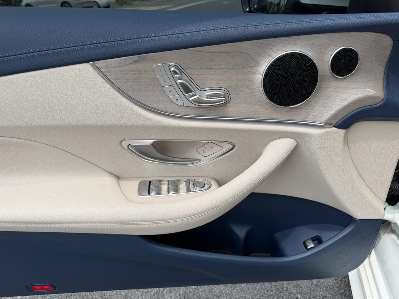 Mercedes-Benz E-Класс 2023 thumb 6