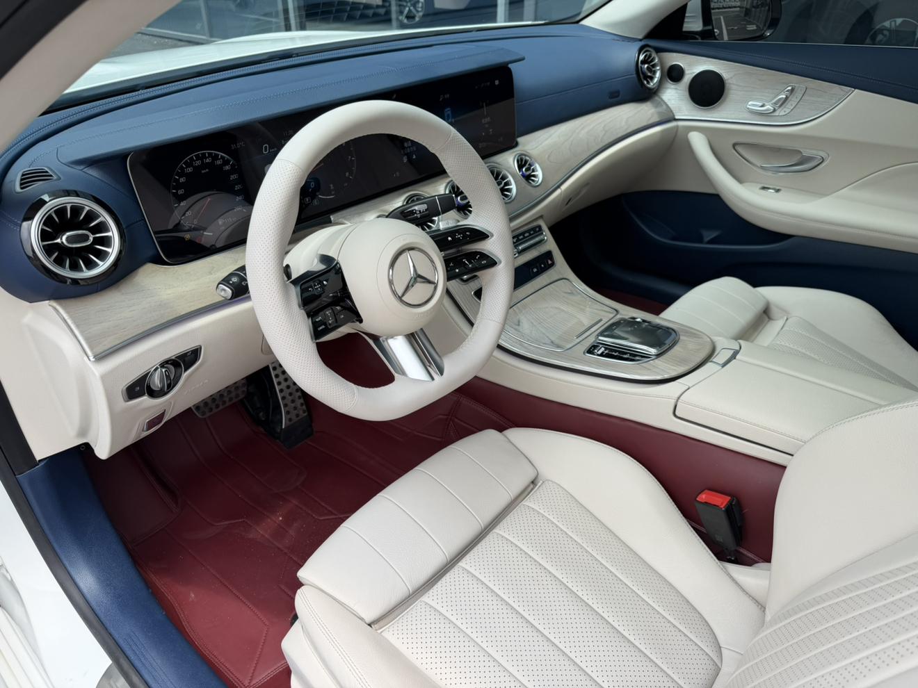 Mercedes-Benz E-Класс 2023 thumb 10