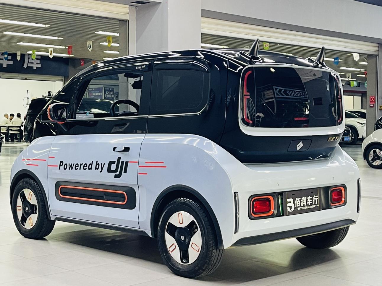 Baojun Kiwi EV 2022 thumb 2