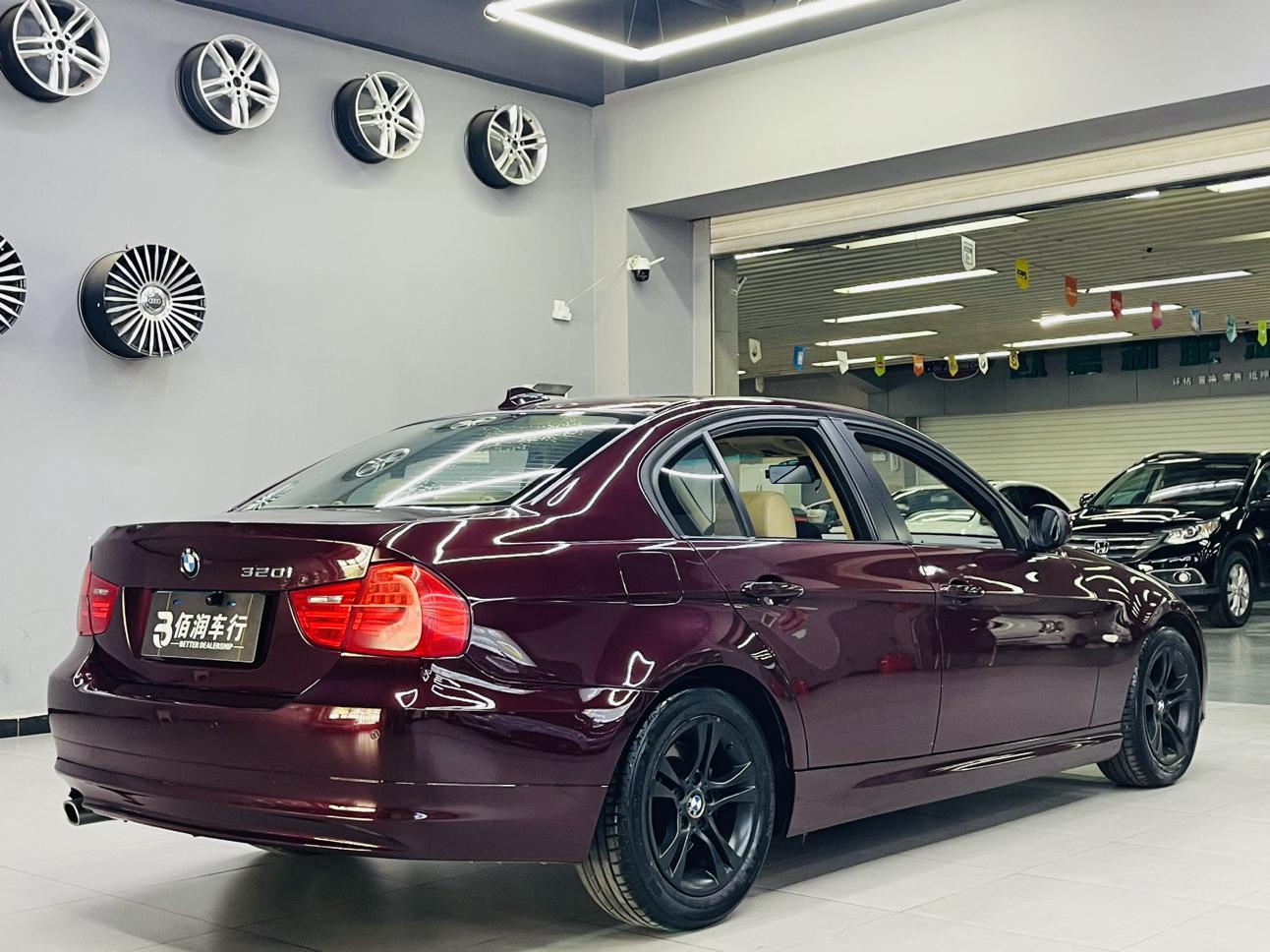 BMW 3 серии 2010 thumb 4