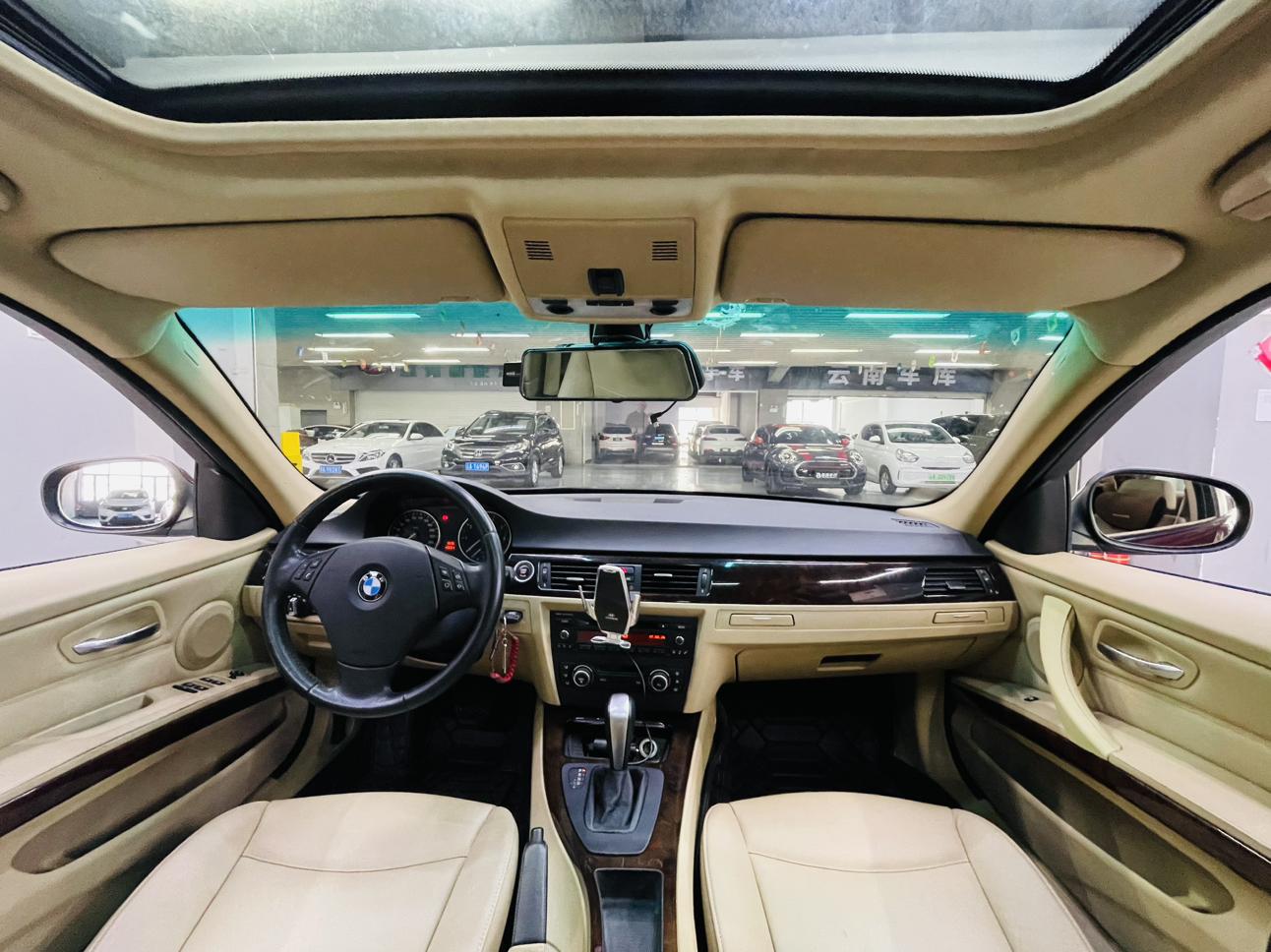 BMW 3 серии 2010 thumb 6
