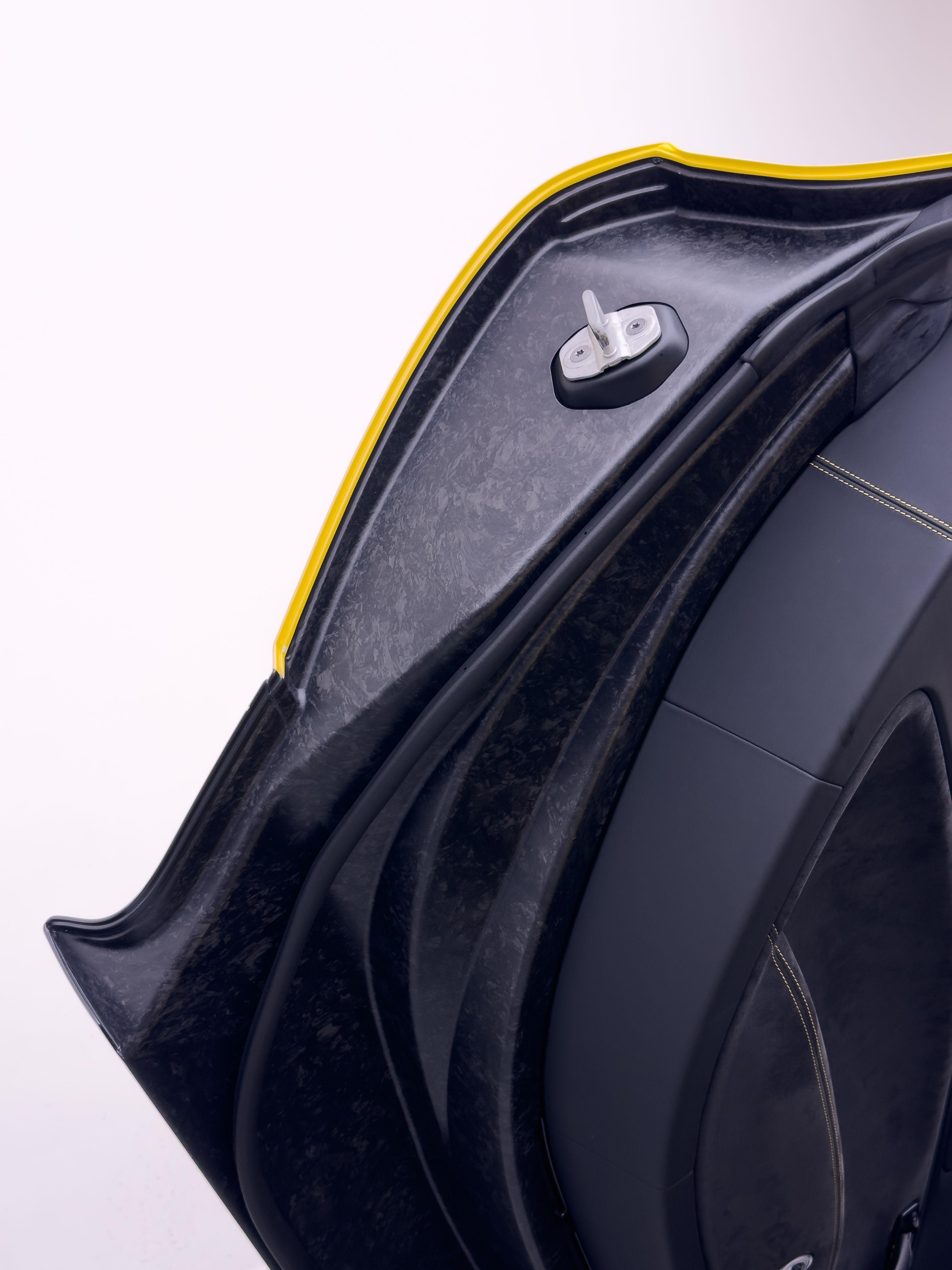 Maserati MC20 2023 thumb 6