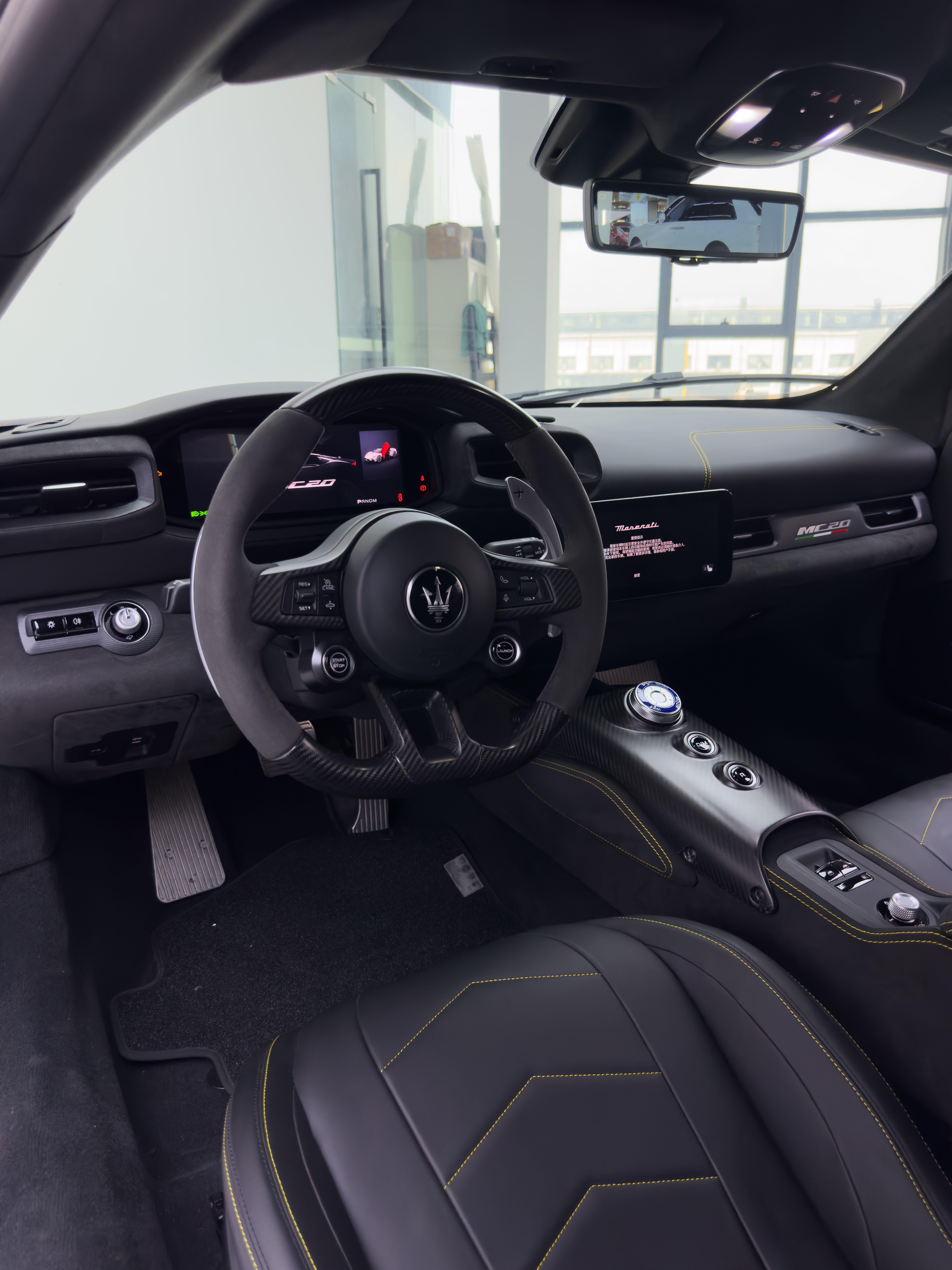 Maserati MC20 2023 thumb 7