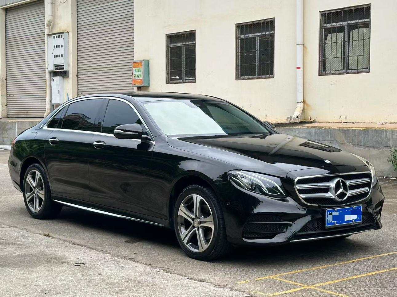 Mercedes-Benz E-Класс 2016 thumb 10
