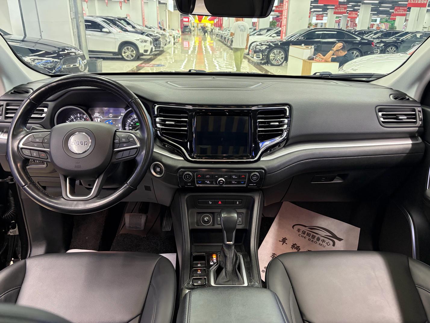 Jeep Grand Commander 2020 thumb 10