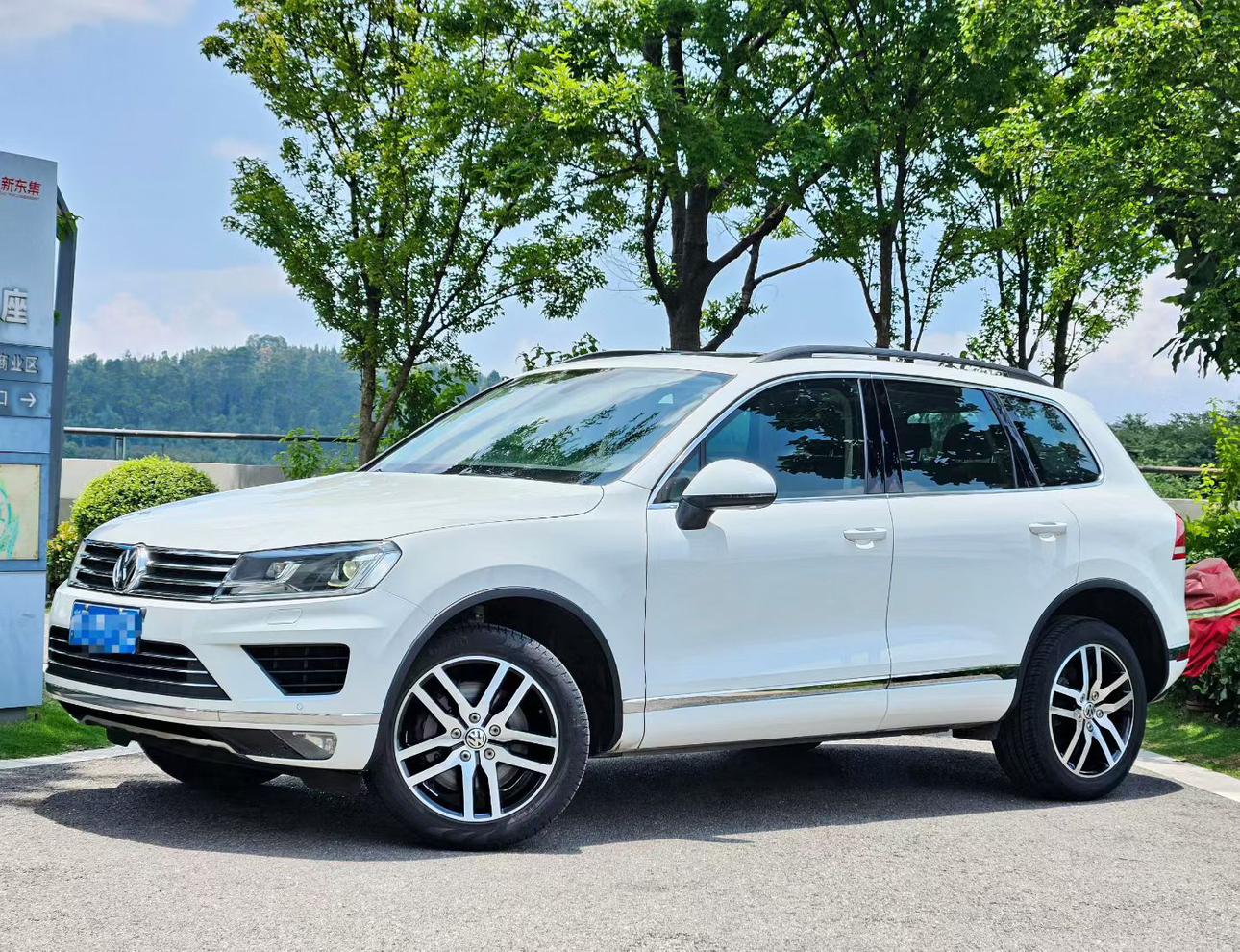 Volkswagen Touareg 2016 thumb 8