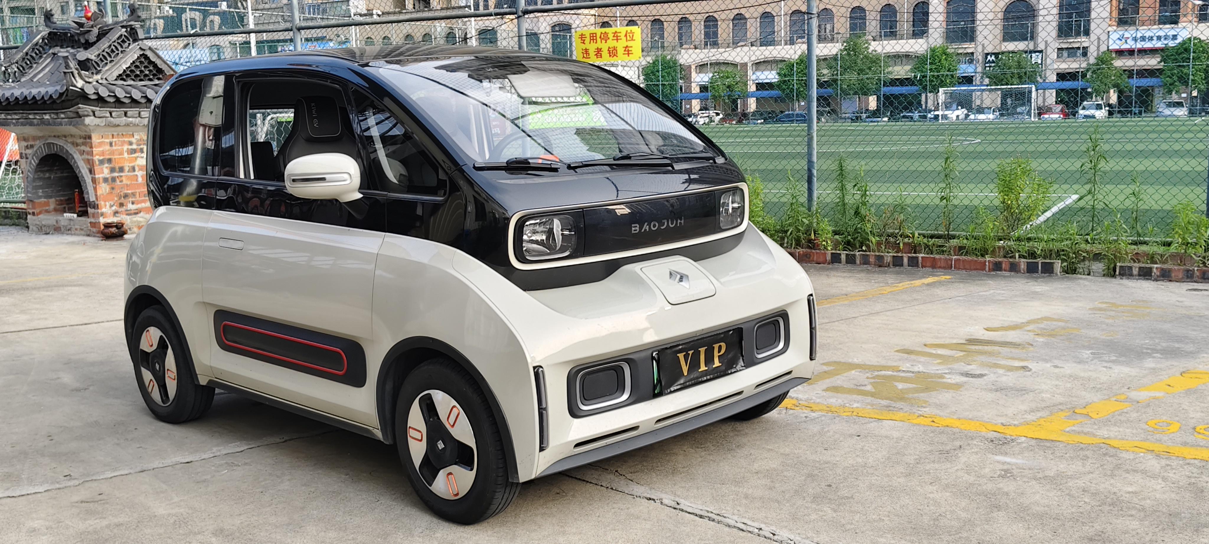 Baojun Kiwi EV 2022 thumb 10