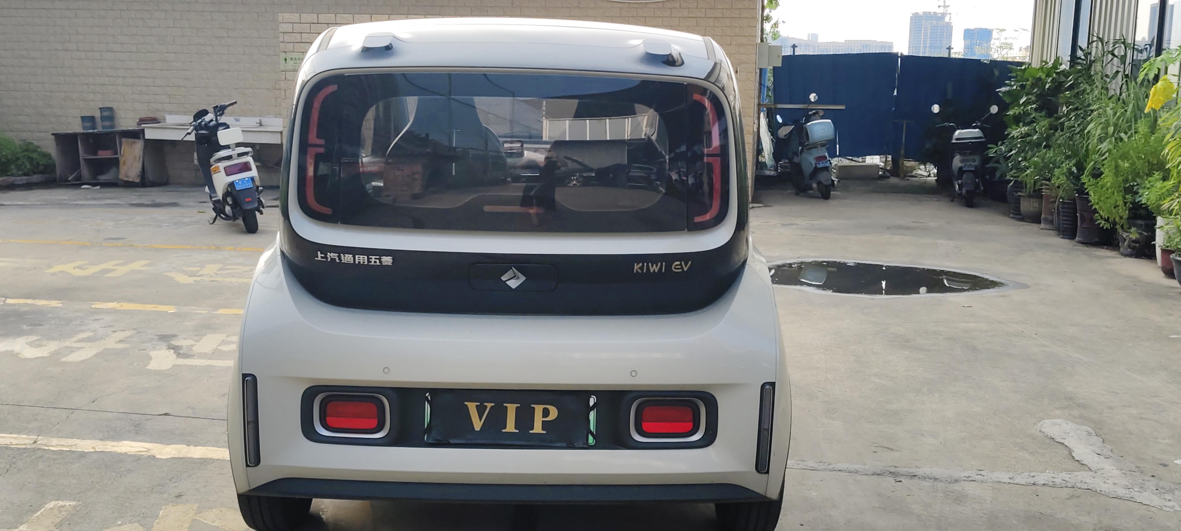 Baojun Kiwi EV 2022 thumb 12