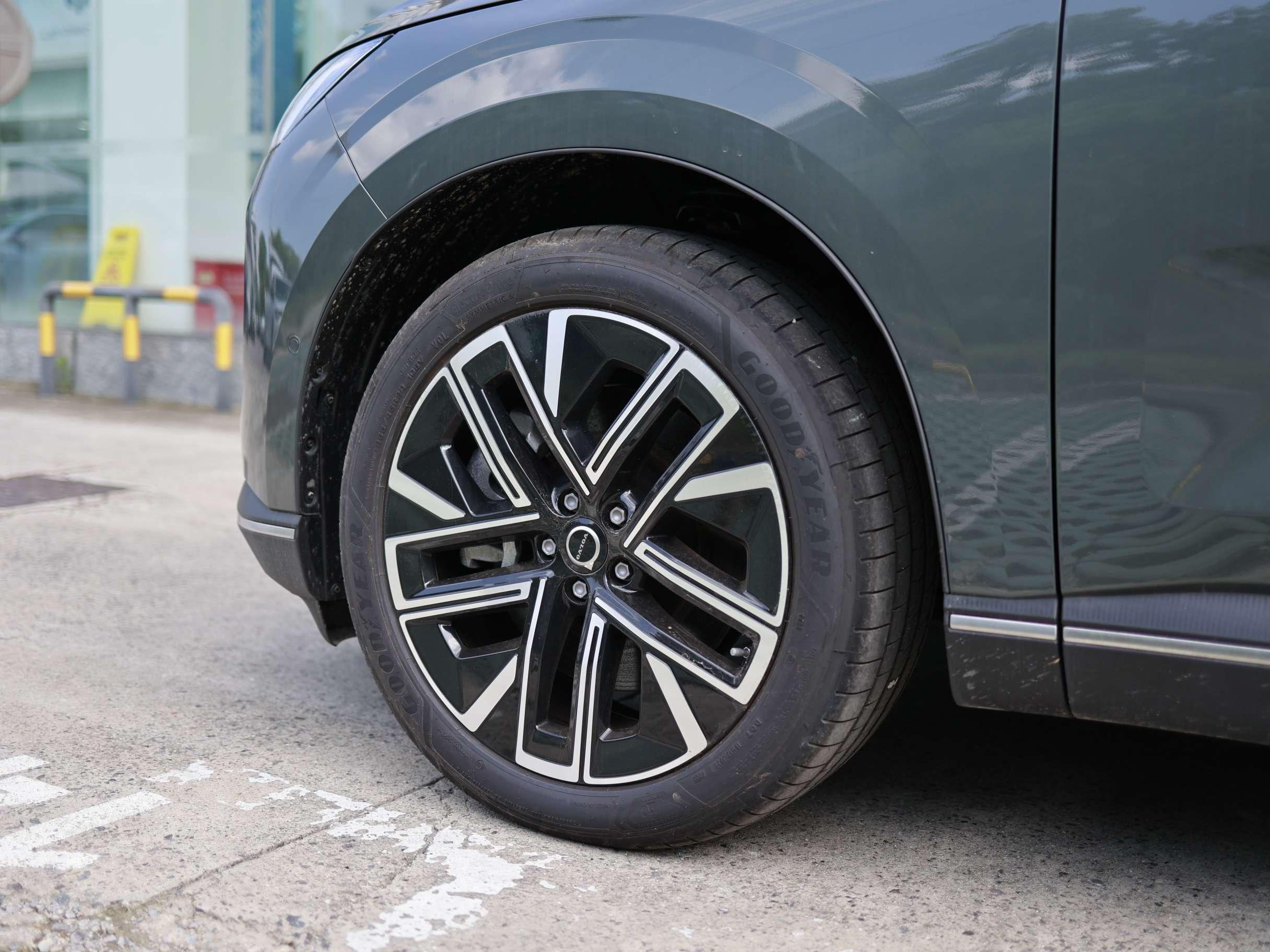 Volvo XC70 2026 thumb 4