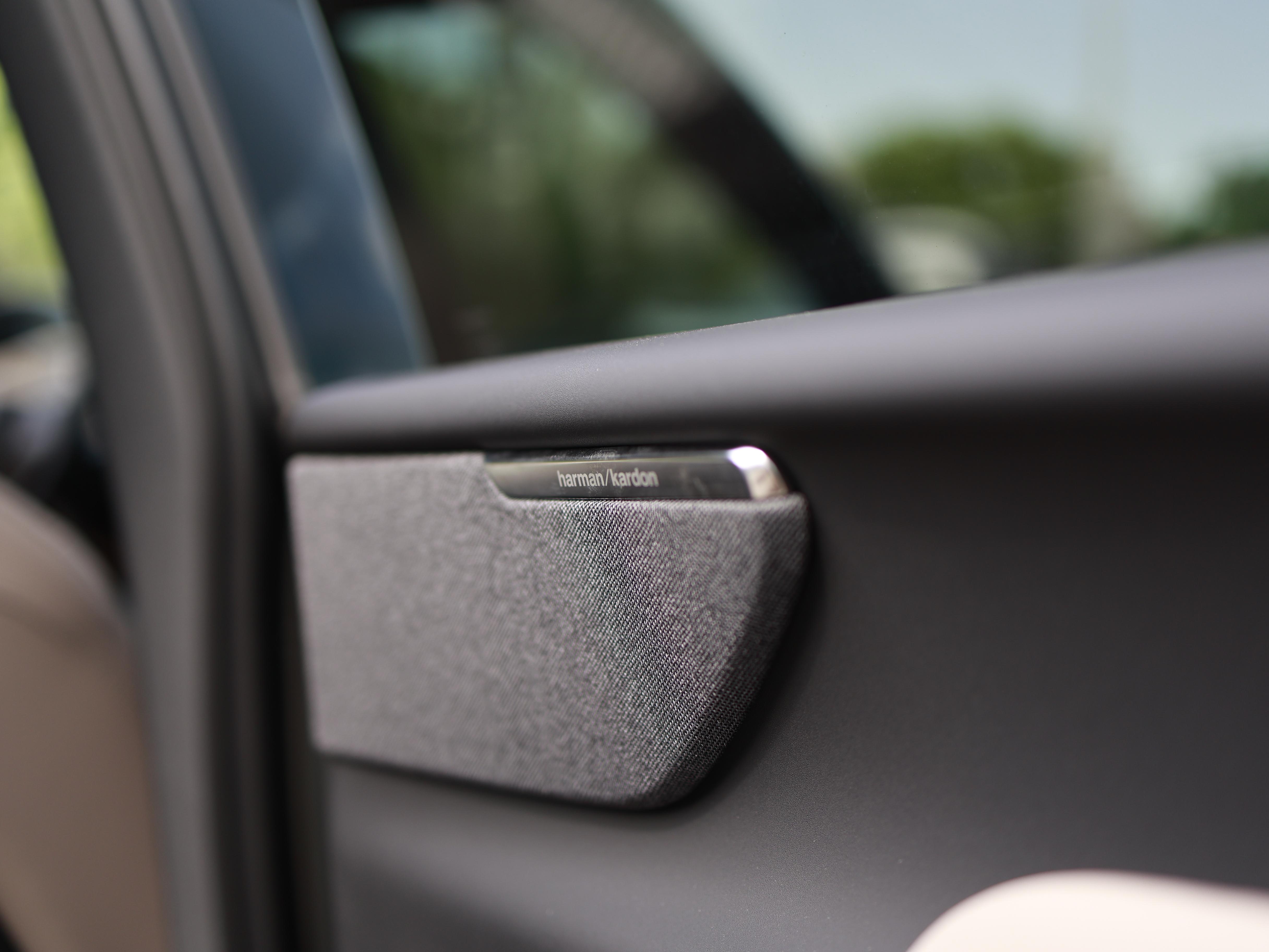 Volvo XC70 2026 thumb 7