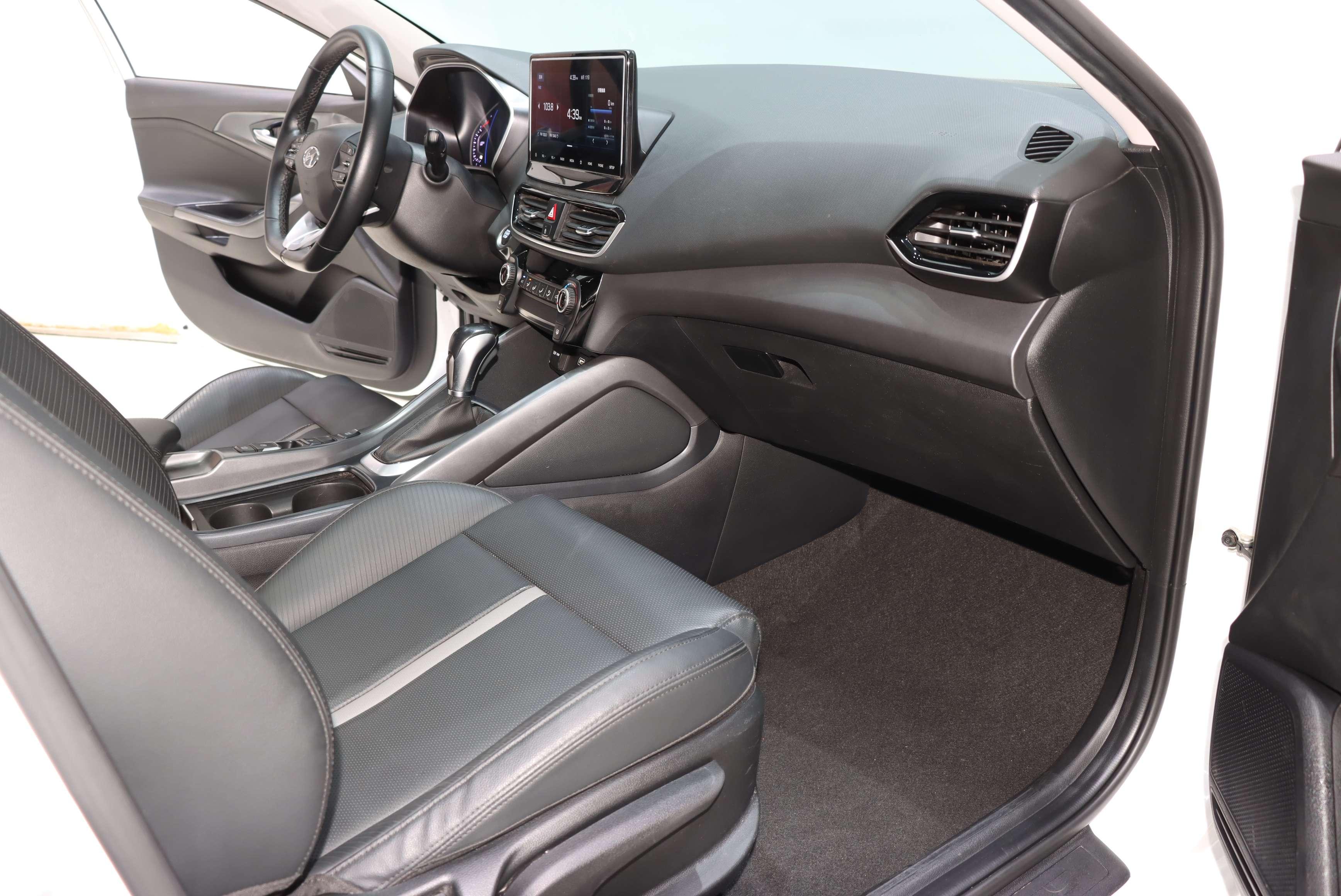 Hyundai Lafesta 2021 thumb 9