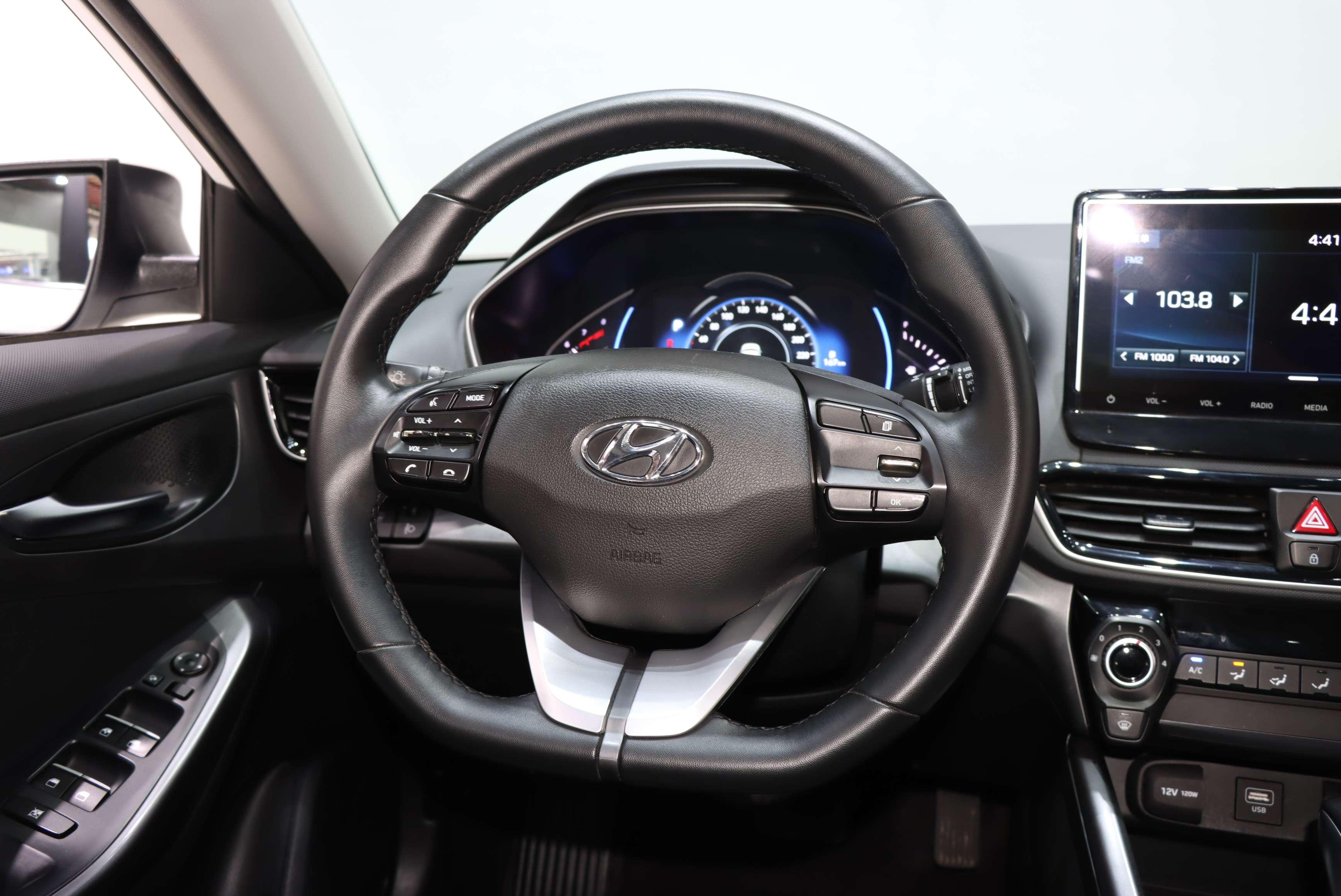 Hyundai Lafesta 2021 thumb 12