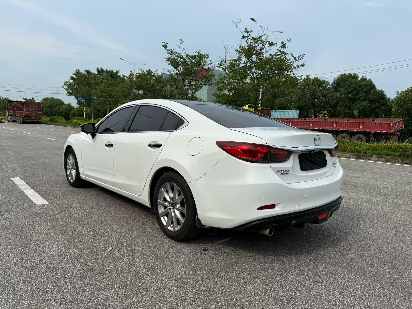 Mazda Atenza 2015 thumb 2