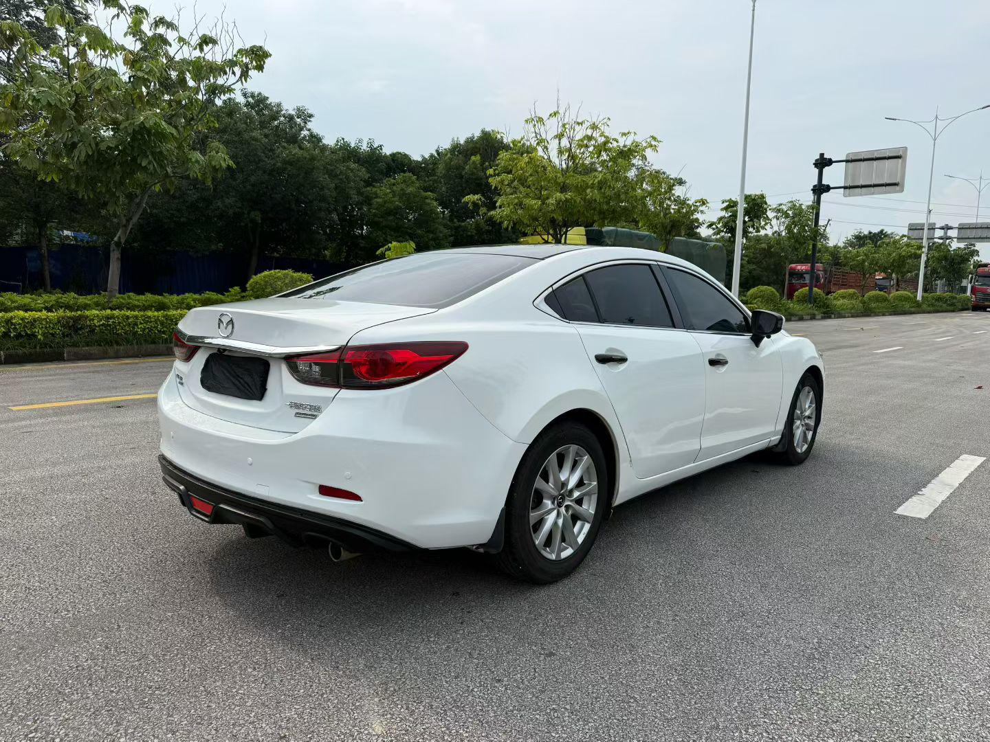 Mazda Atenza 2015 thumb 4