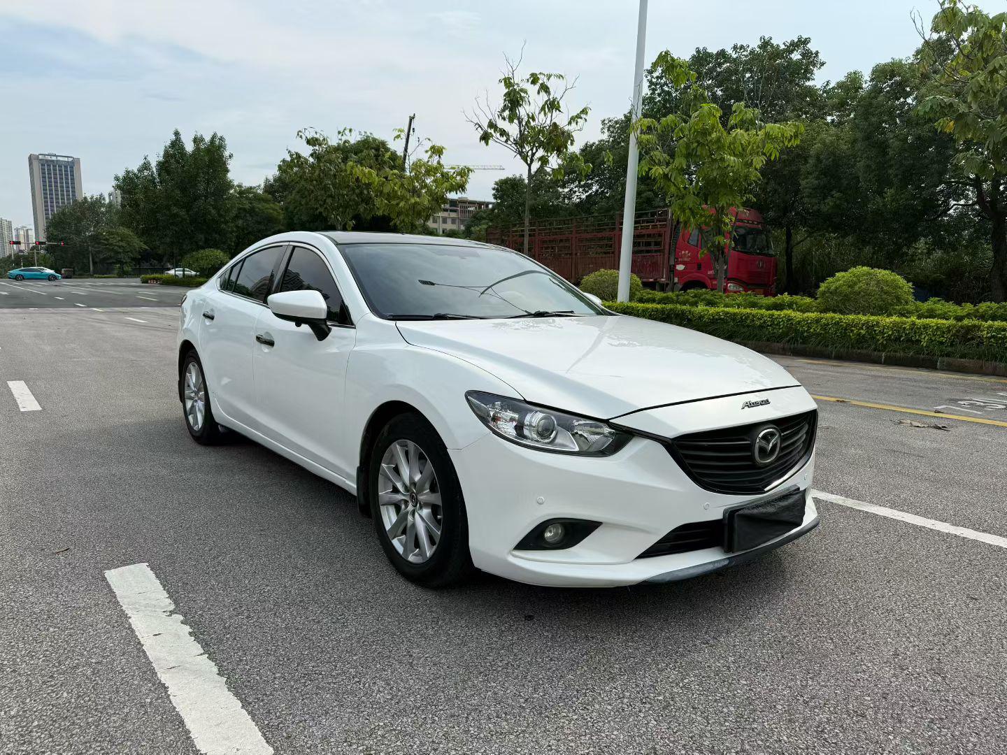 Mazda Atenza 2015 thumb 10