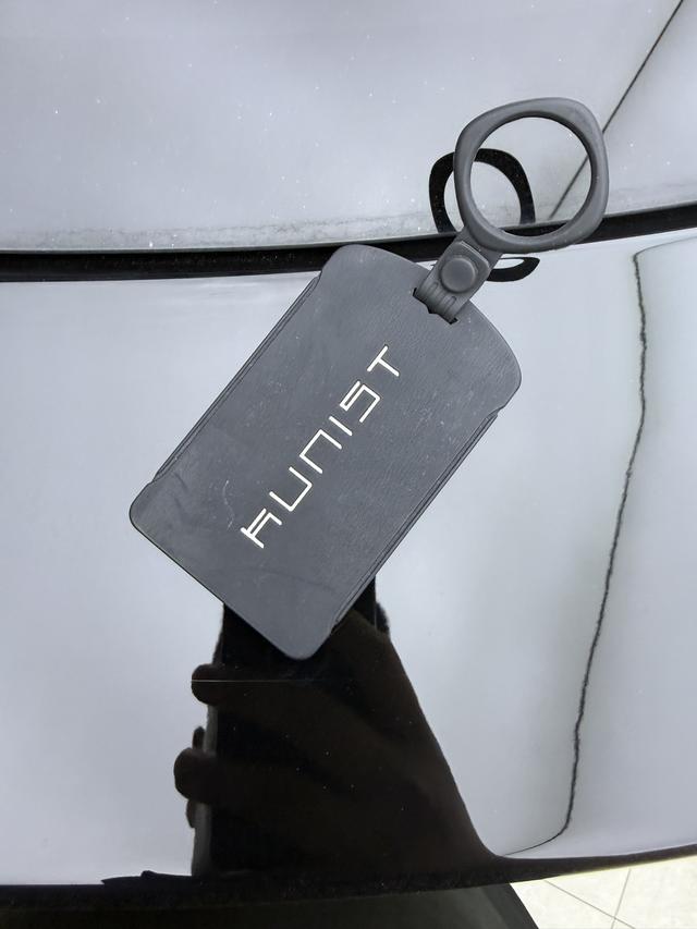 Tesla Model Y 2022 thumb 9