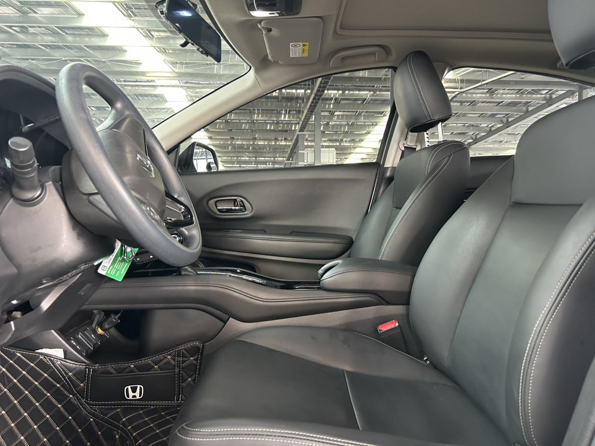 Honda Vezel 2022 thumb 10