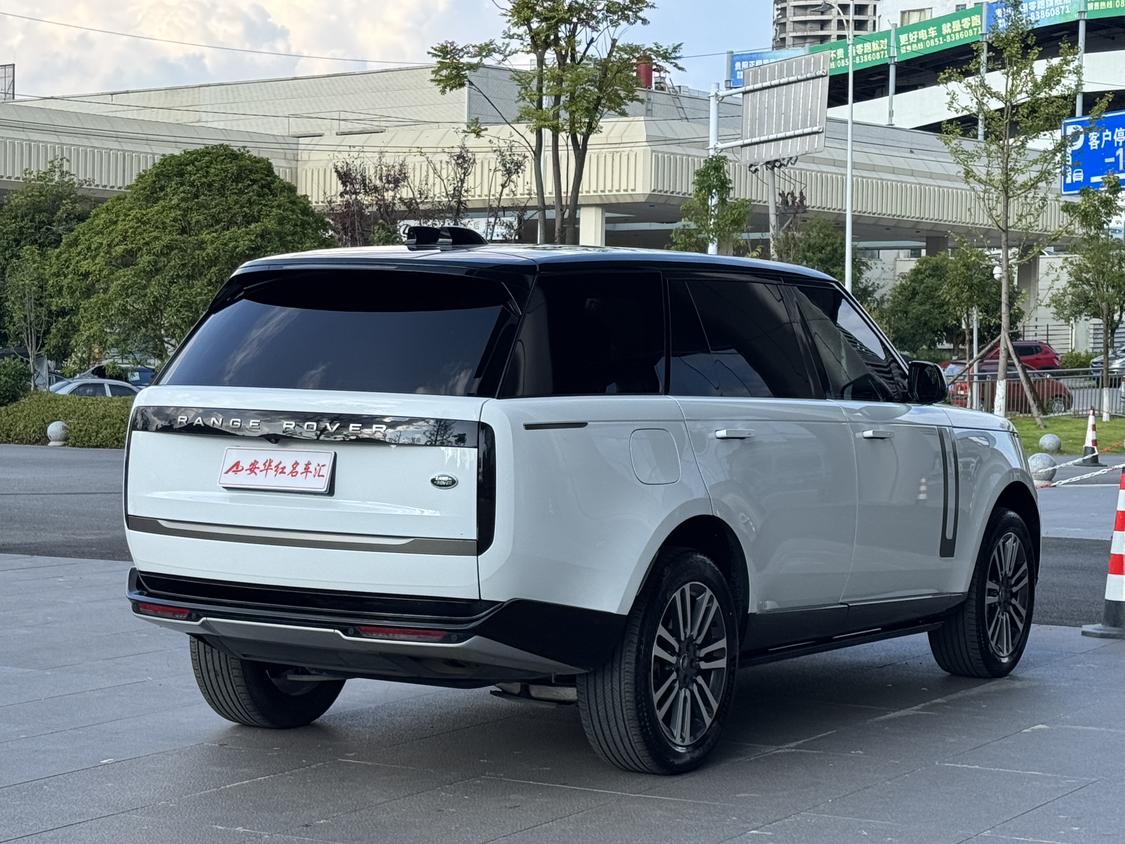 Land Rover Range Rover 2024 thumb 3