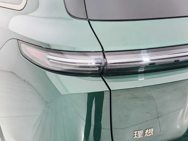 Lixiang (Li Auto) L9 2025 thumb 11
