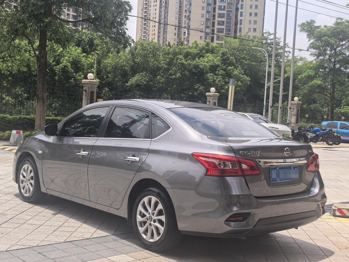 Nissan Sylphy 2021 thumb 2