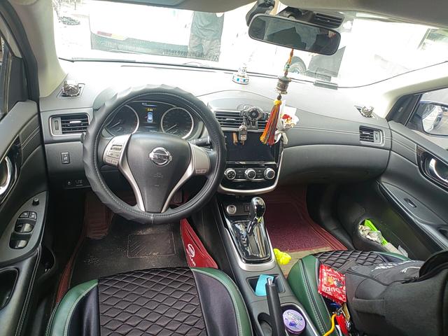Nissan Tiida 2019 thumb 3
