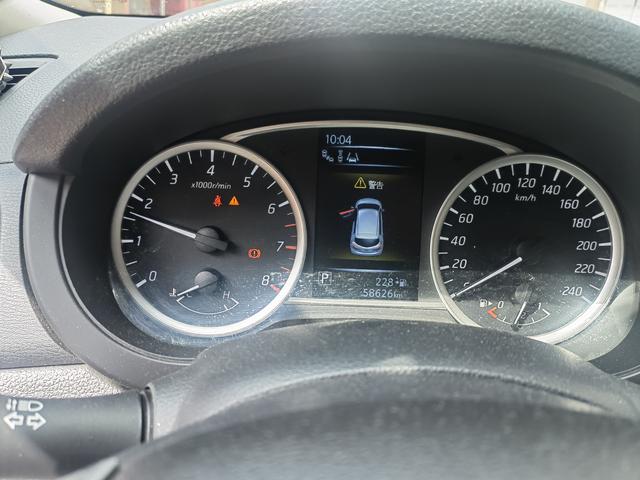 Nissan Tiida 2019 thumb 4