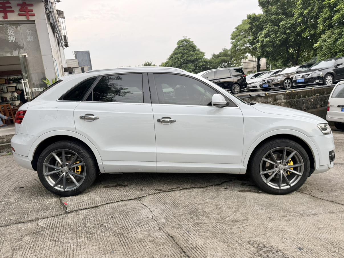 Audi Q3 2013 thumb 4