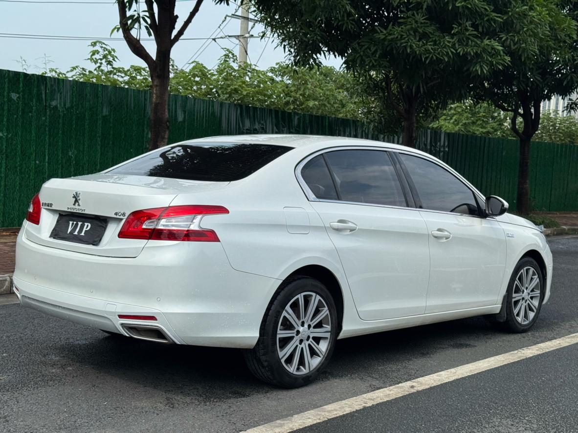 Peugeot 408 2016 thumb 4
