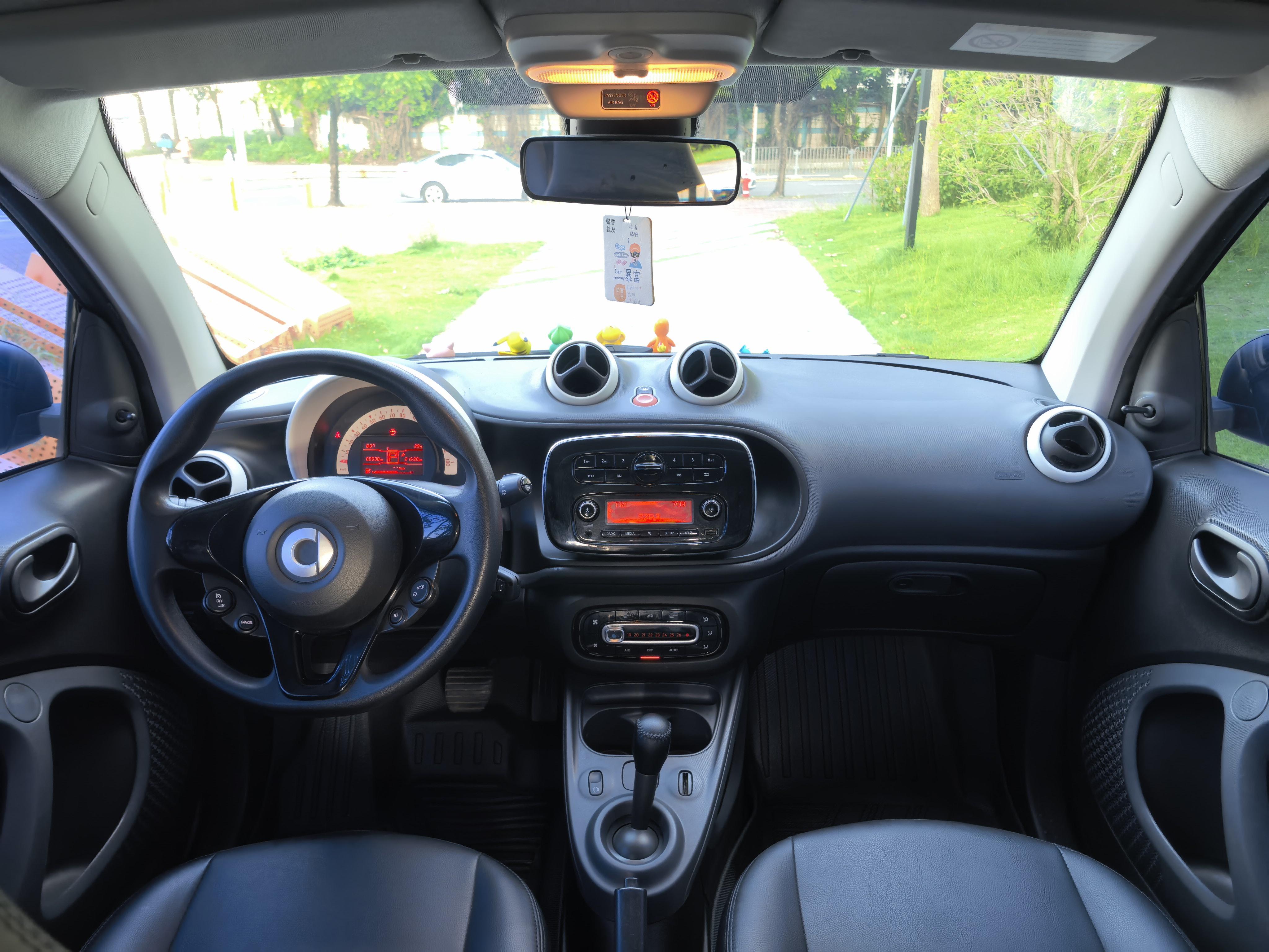 Smart Fortwo 2015 thumb 9