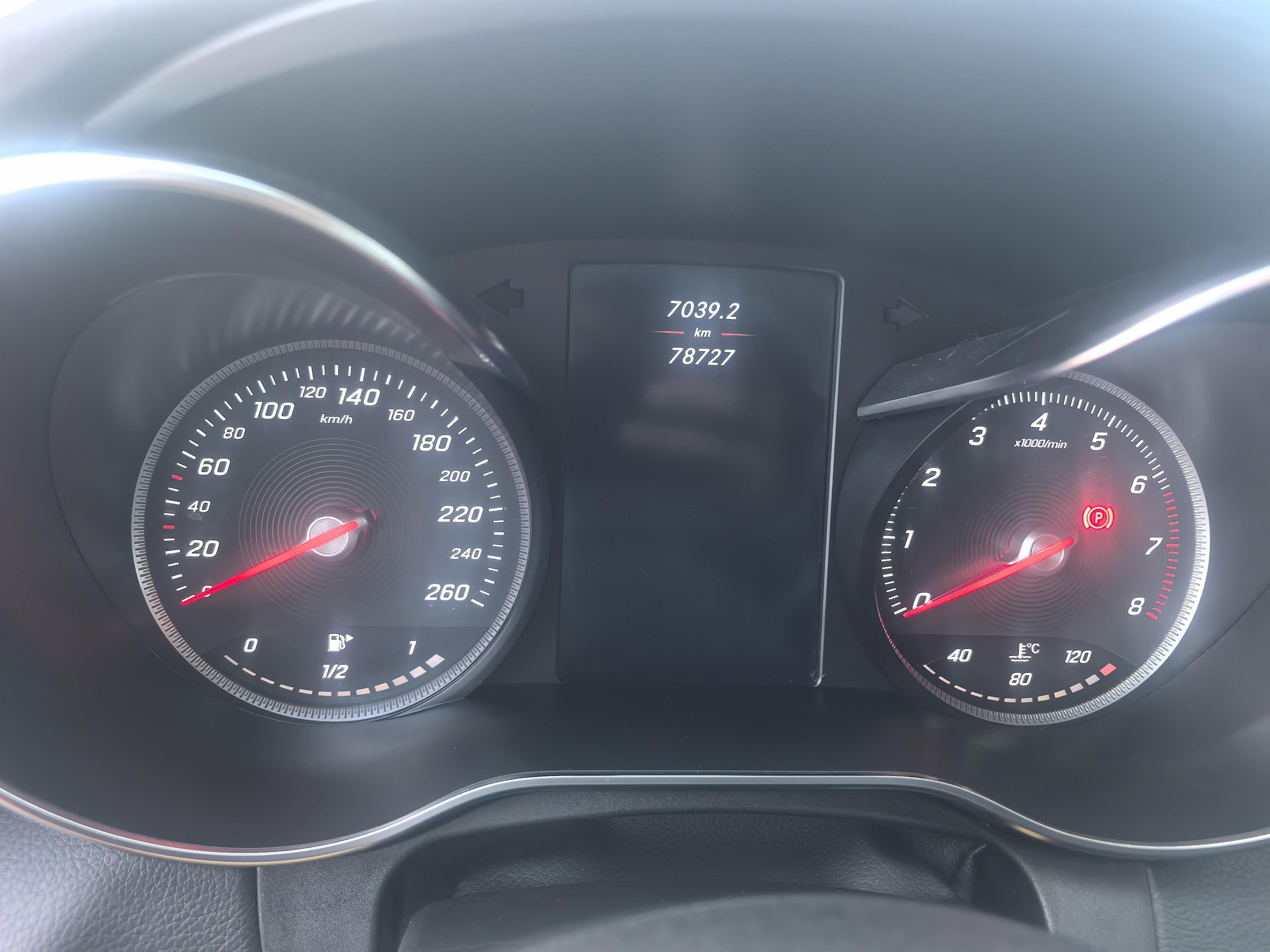 Mercedes-Benz C-Класс 2015 thumb 7