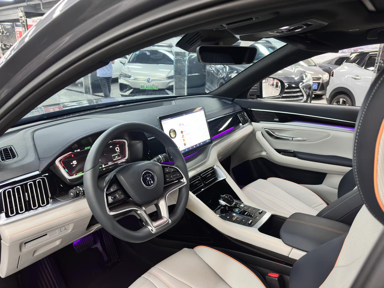 BYD Song 2021 thumb 9