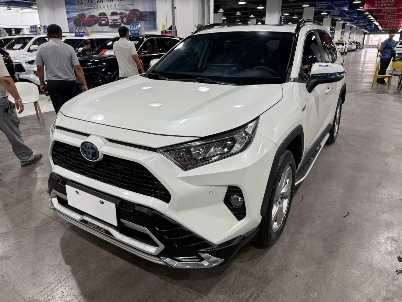 Toyota RAV4 2020 thumb 8