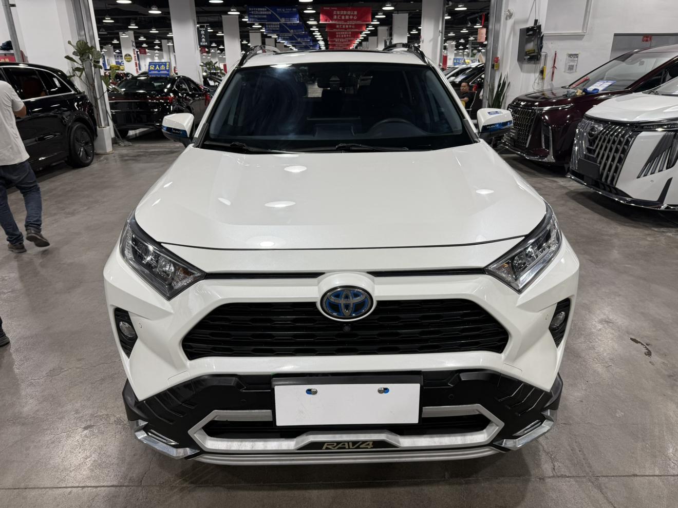 Toyota RAV4 2020 thumb 9