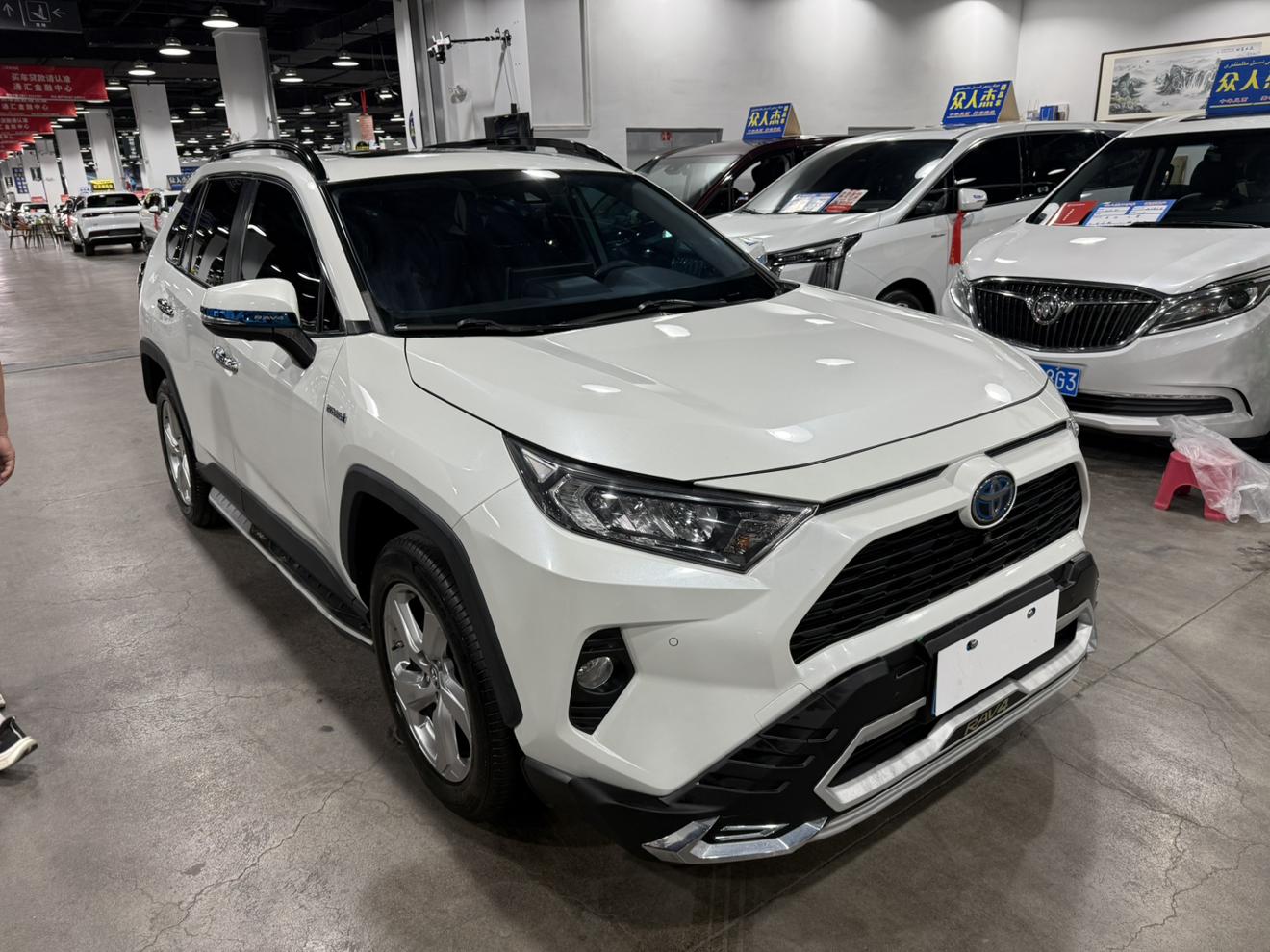 Toyota RAV4 2020 thumb 10