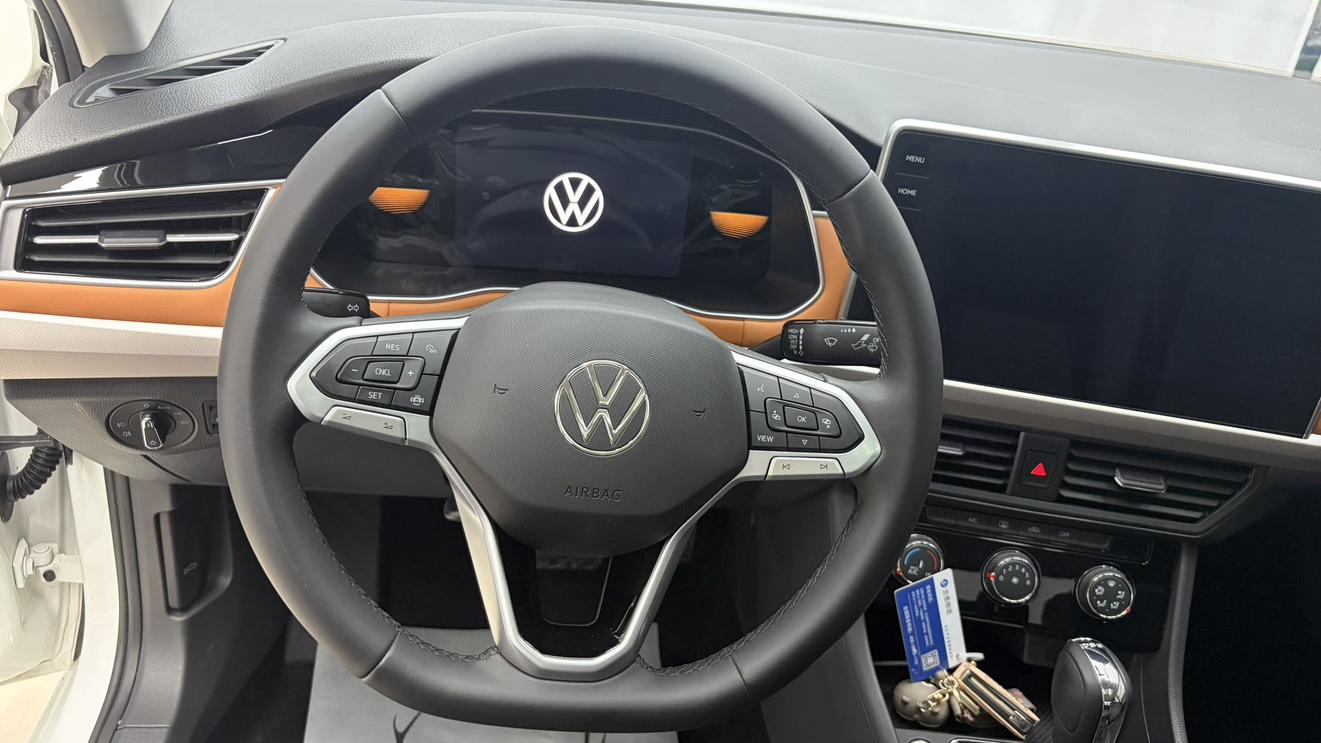 Volkswagen Bora 2023 thumb 12