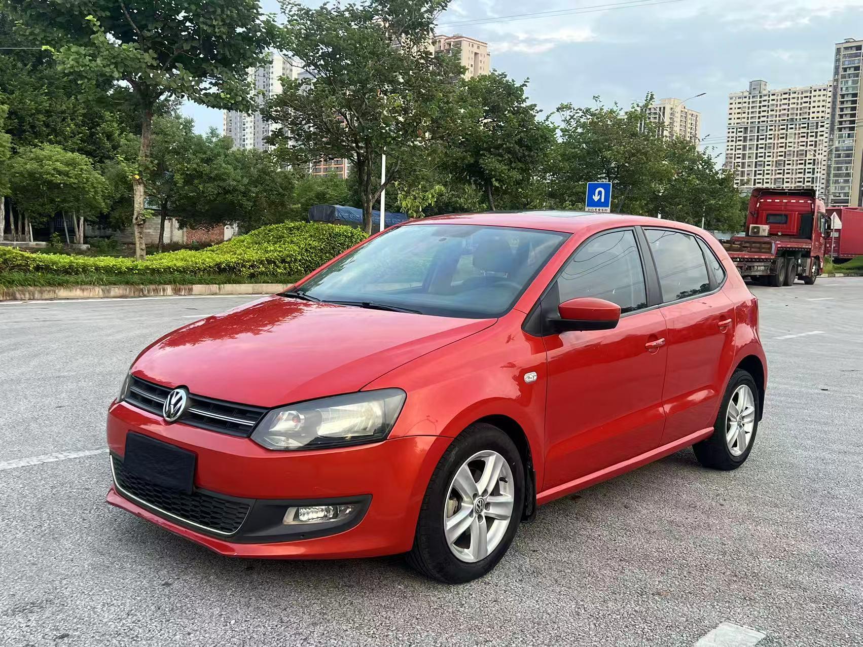 Volkswagen Polo 2011 thumb 8