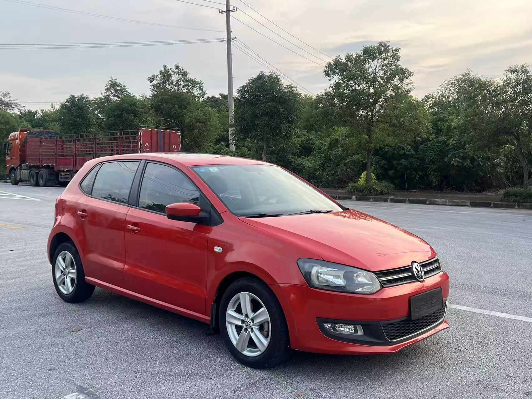 Volkswagen Polo 2011 thumb 10