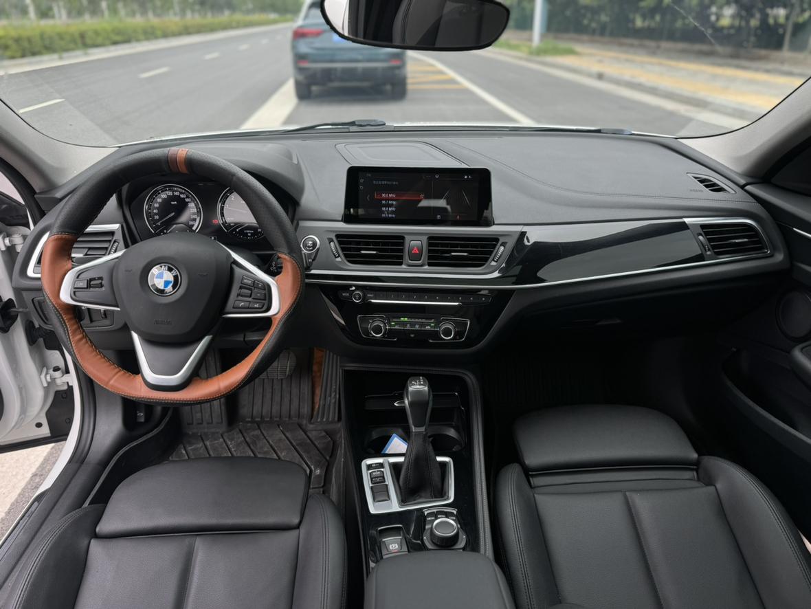 BMW 1 серии 2018 thumb 6