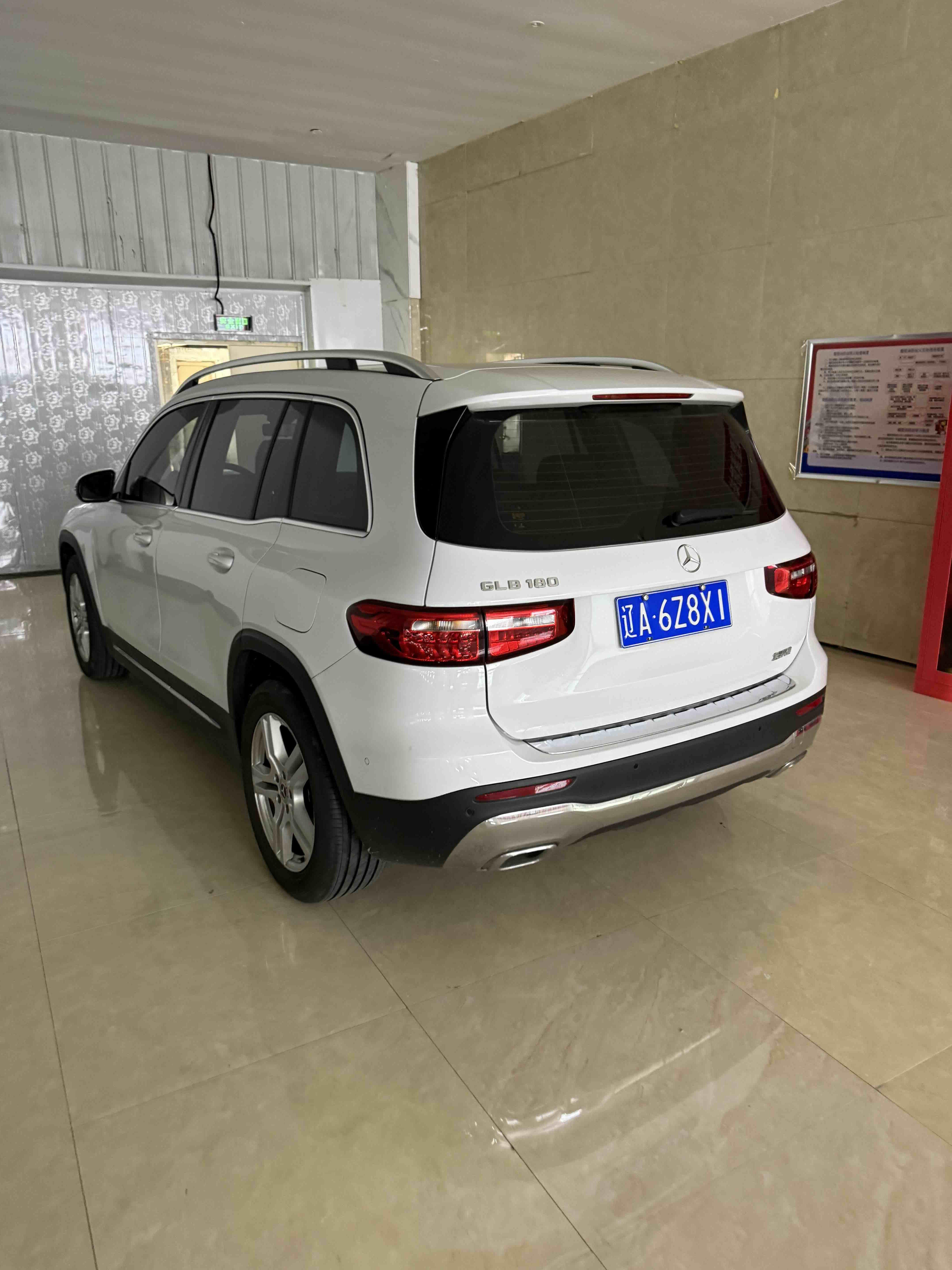 Mercedes-Benz GLB 2020 thumb 11
