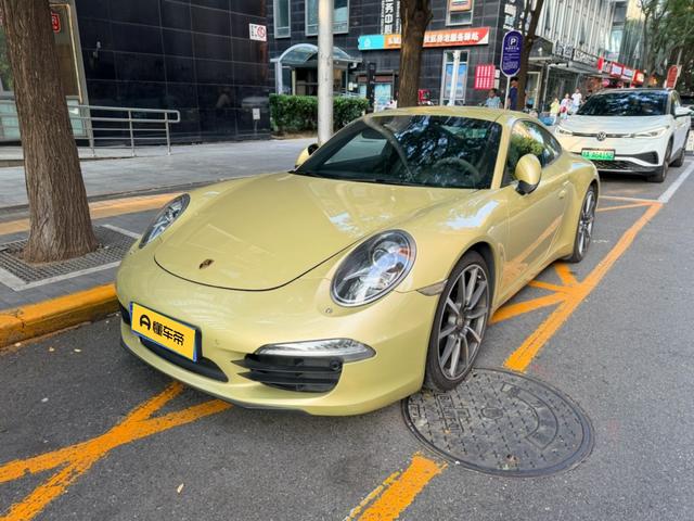 Porsche 911 2012 thumb 7